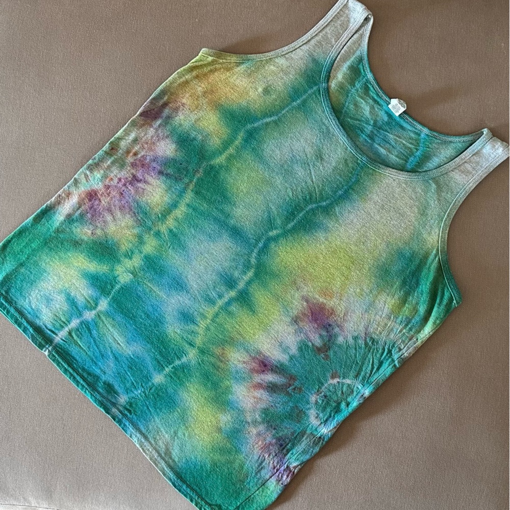NWOT Tie dyed anvil tank top size Large grey pink blue